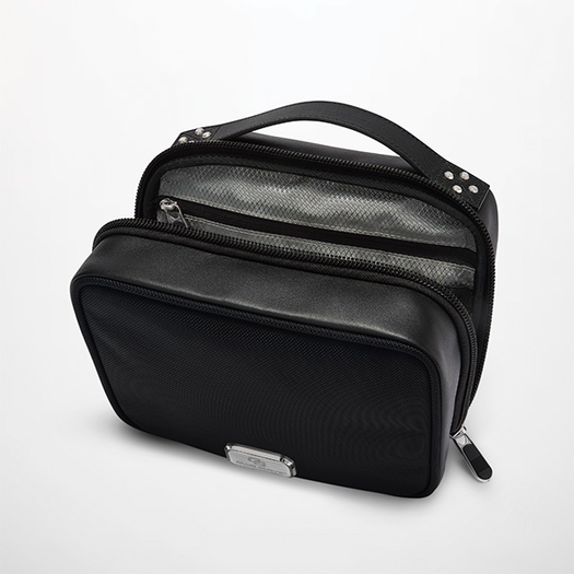 Tour Hanging Toiletry Bag